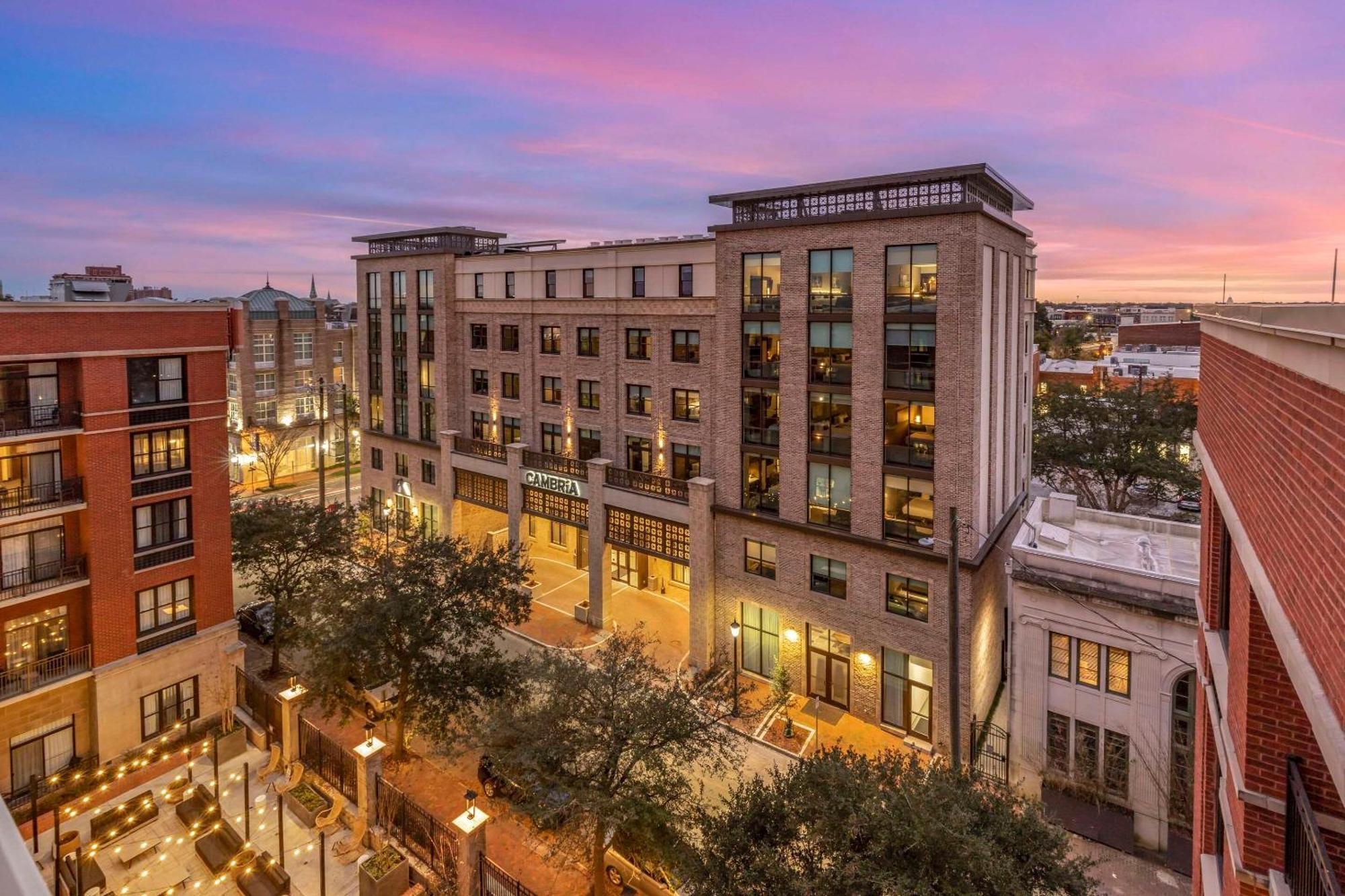 Cambria Hotel Savannah Downtown Historic District מראה חיצוני תמונה