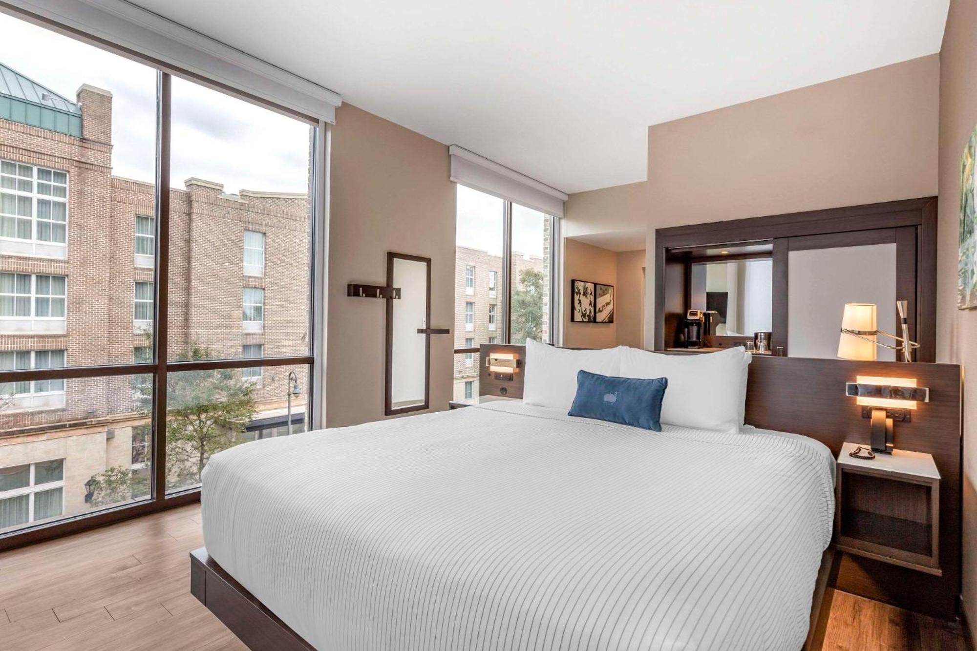 Cambria Hotel Savannah Downtown Historic District מראה חיצוני תמונה